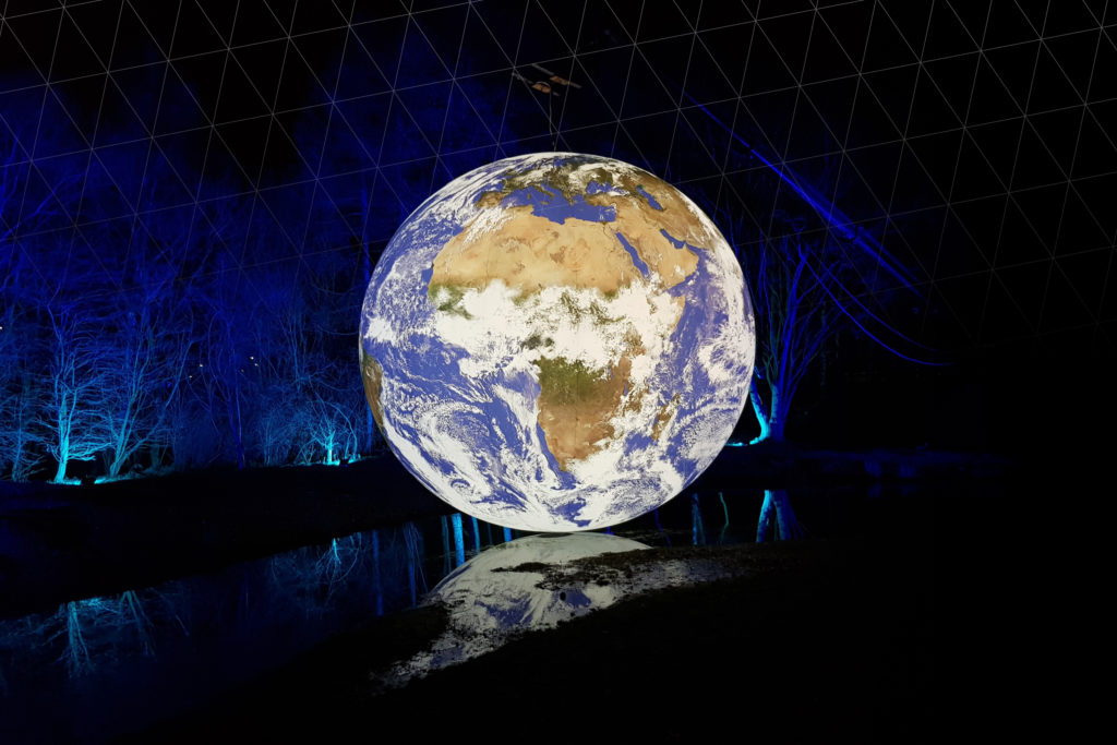 © Photo: Jim Huntsman. Gaia at Fire Light Falkirk